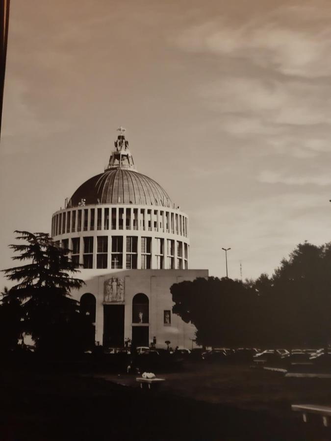 Roma Cinecitta Apartment Luaran gambar